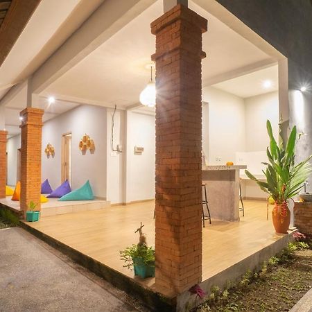 Aura Dormitory House Ubud Εξωτερικό φωτογραφία