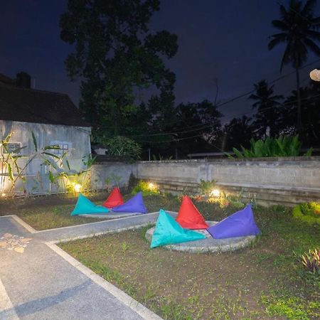Aura Dormitory House Ubud Εξωτερικό φωτογραφία