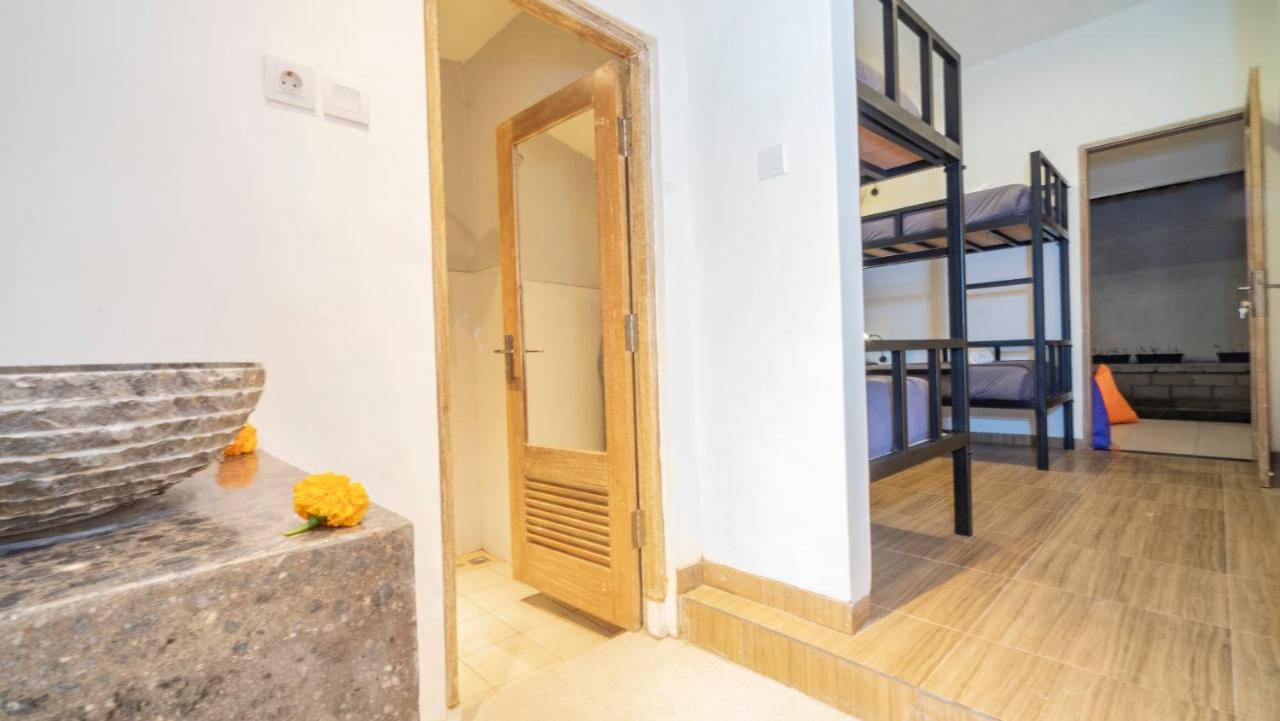 Aura Dormitory House Ubud Εξωτερικό φωτογραφία